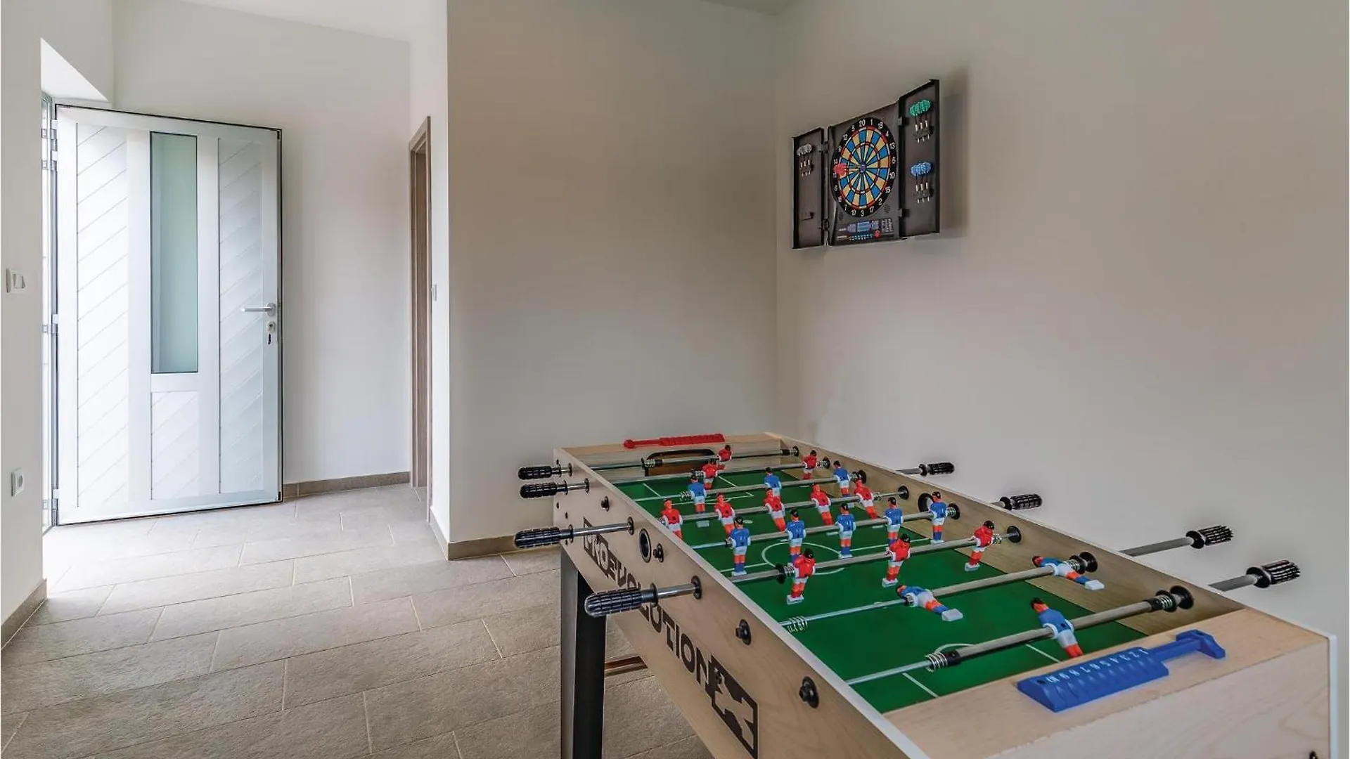 1 Bedroom Stunning Apartment In Pula 0*,